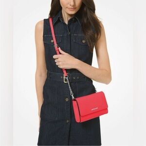 NWT Michael Kors Jet Set 3 in 1 Crossbody Handbag in Coral Reef